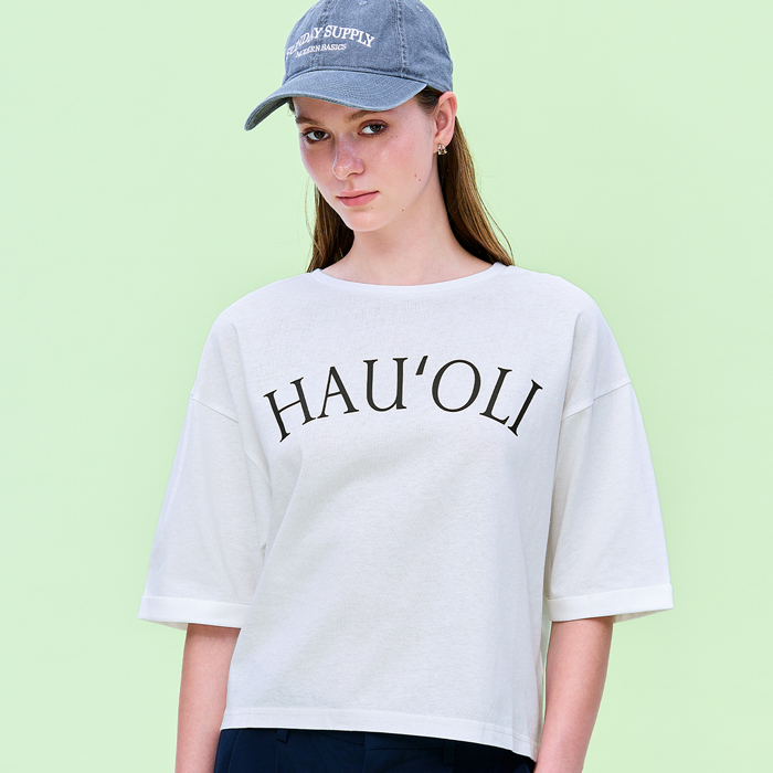 袖ロールアップバックチャームTシャツ
