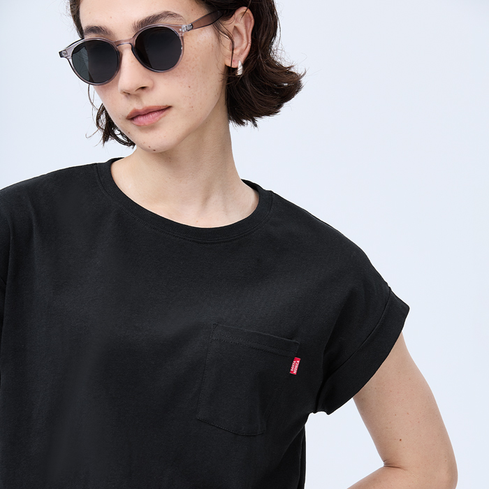ピスネームロールアップスリーブTシャツ